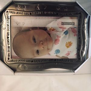 Adorable, Baby picture frame! Ten little fingers !